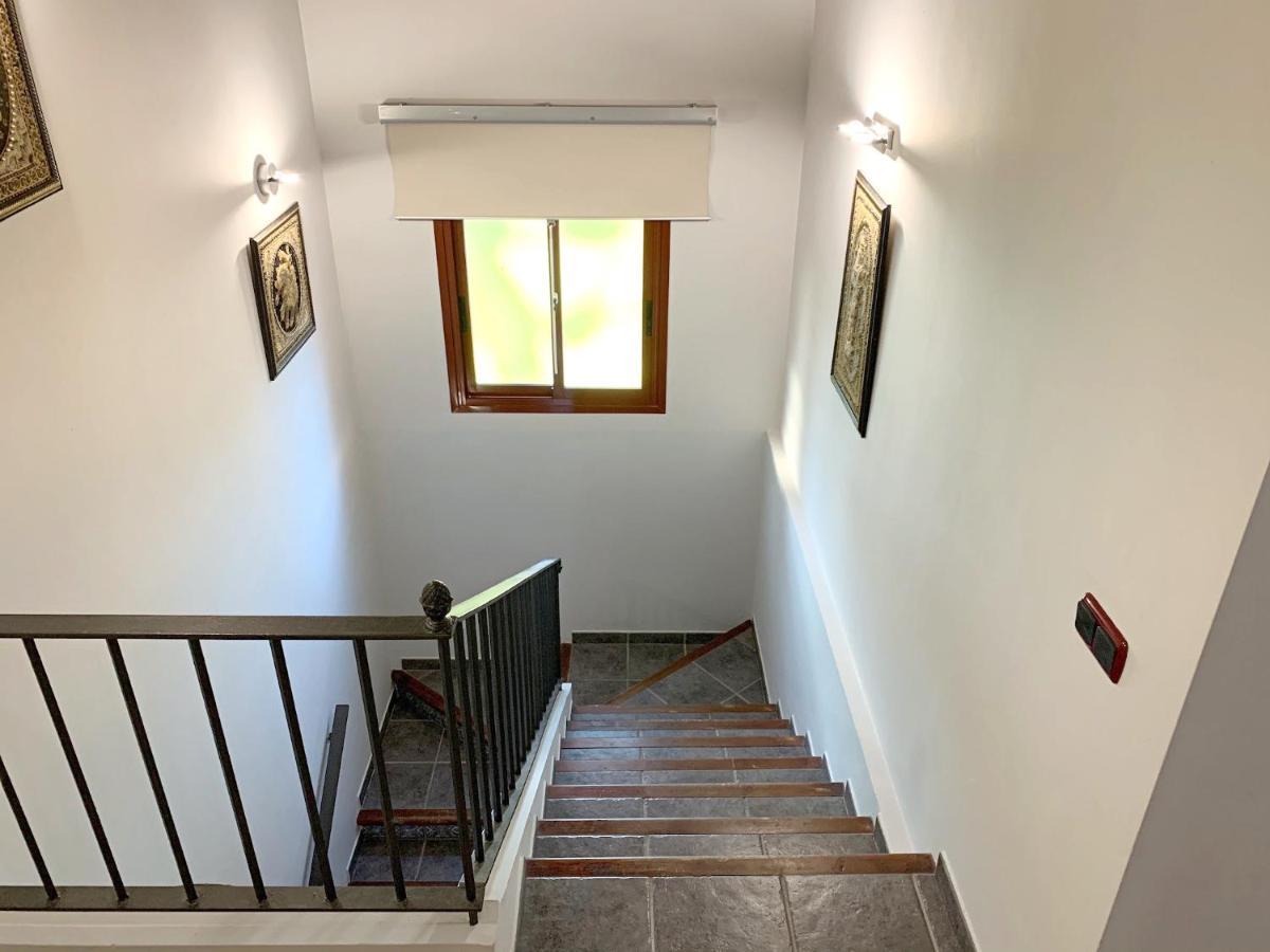 Nabrisa Marbella, 5 Bedroom, Private Pool, Garden, Bbq Pousada