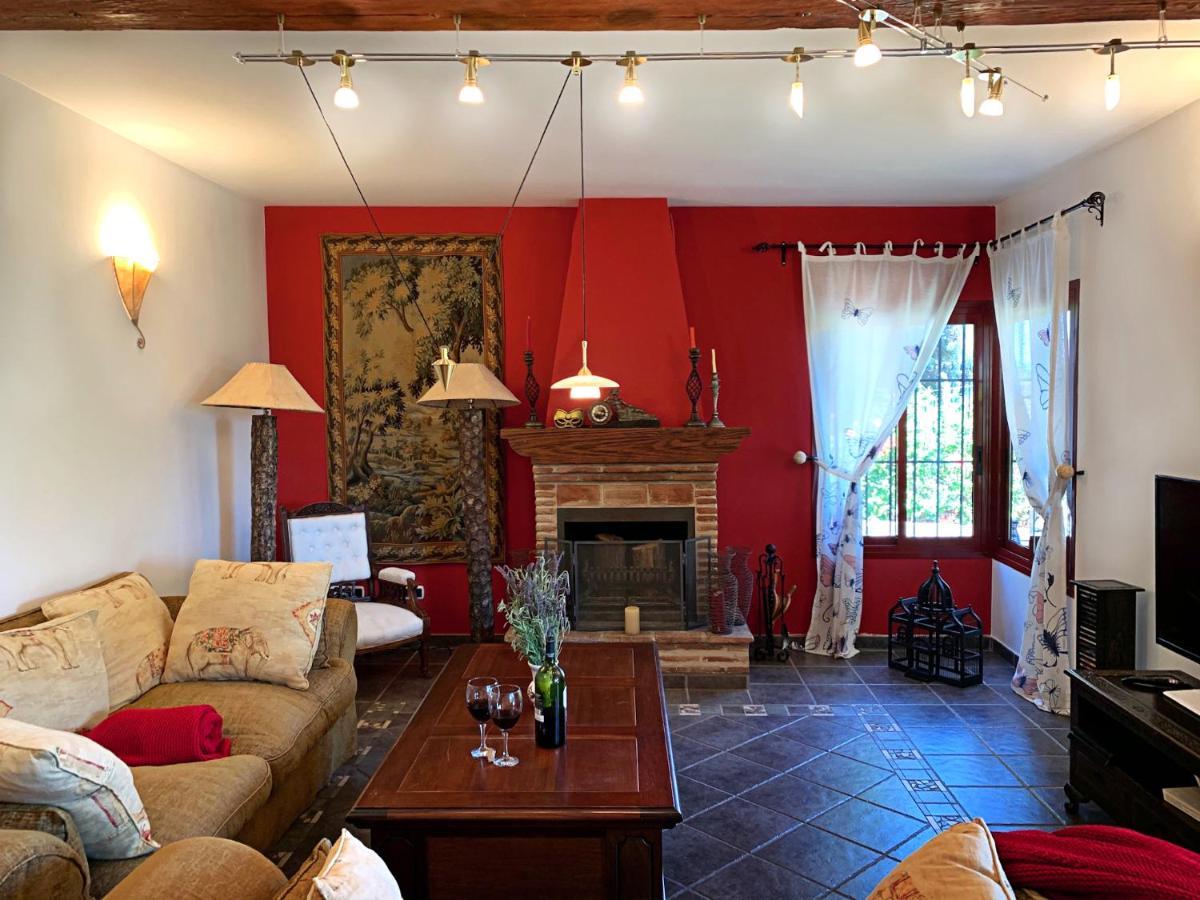 Pousada Nabrisa Marbella, 5 Bedroom, Private Pool, Garden, Bbq Marbella
