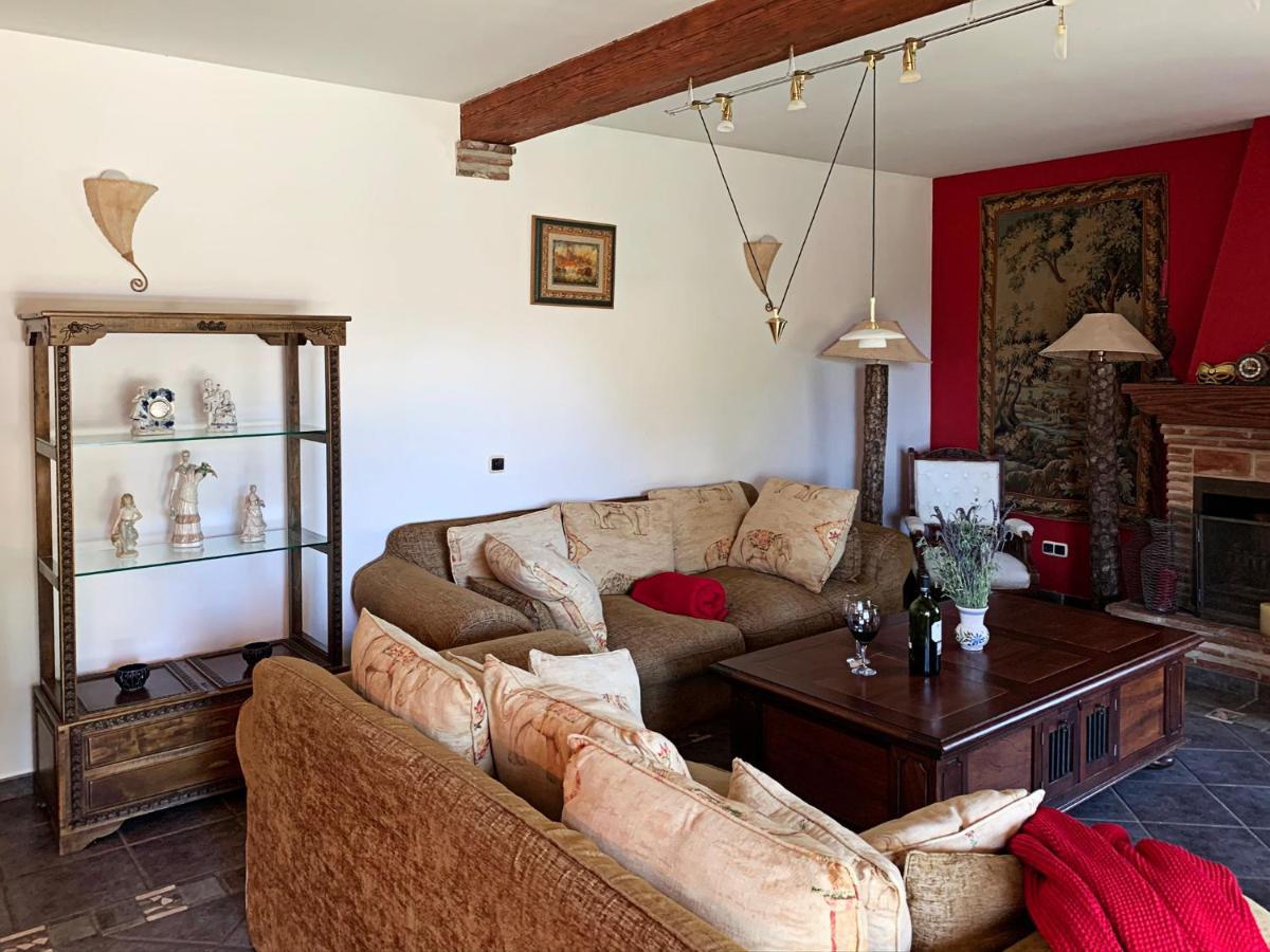 Nabrisa Marbella, 5 Bedroom, Private Pool, Garden, Bbq * Marbella