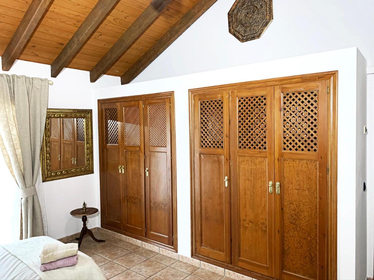Nabrisa Marbella, 5 Bedroom, Private Pool, Garden, Bbq Pousada