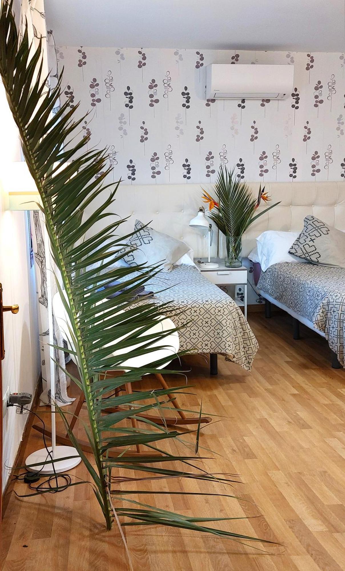 Nabrisa Marbella, 5 Bedroom, Private Pool, Garden, Bbq Pousada